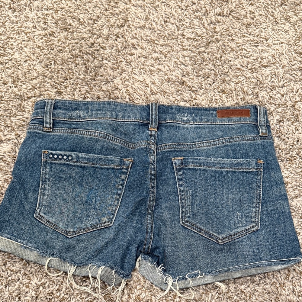 WORN ONCE! Distressed Denim Women Jean Shorts - Picture 3 of 3